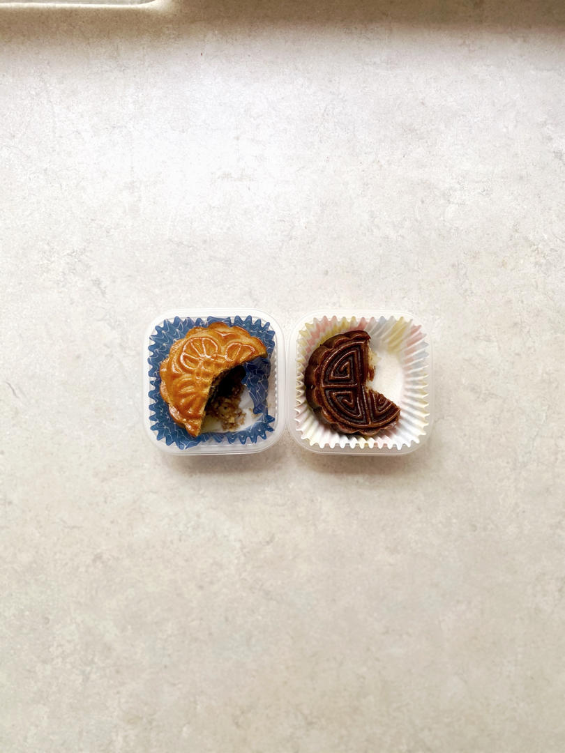 巧克力奶酪椰蓉拉丝月饼