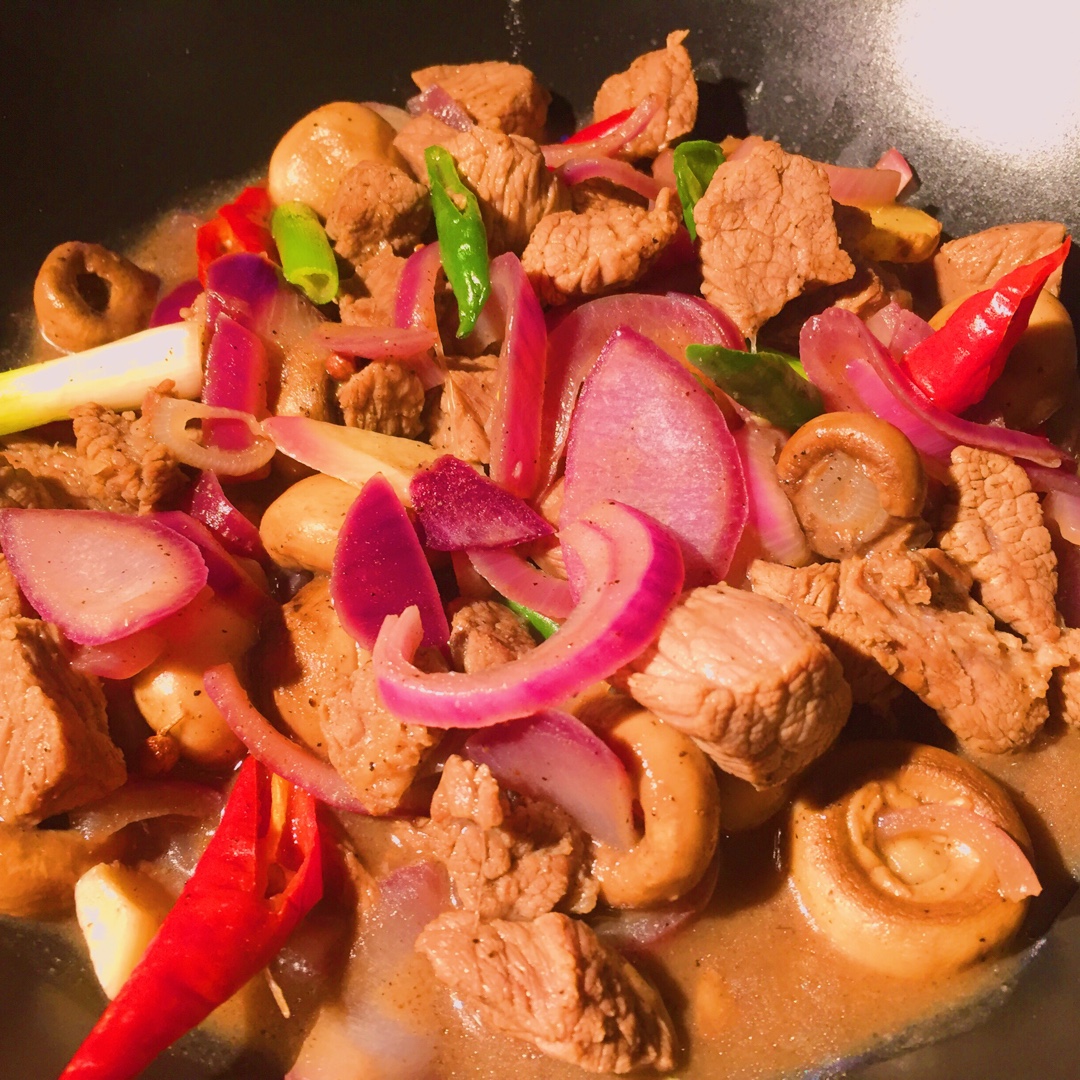 黑椒杏鲍菇牛肉粒