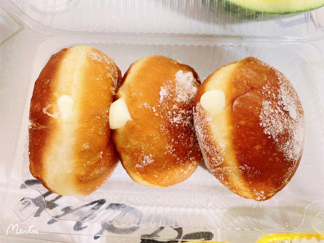 超级好吃的油炸甜甜圈