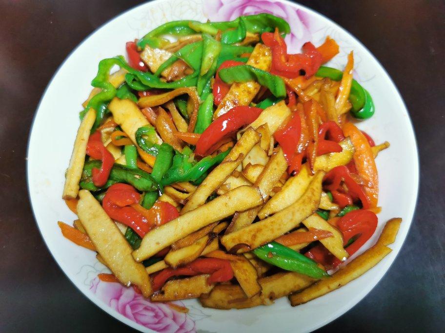 青椒炒香干