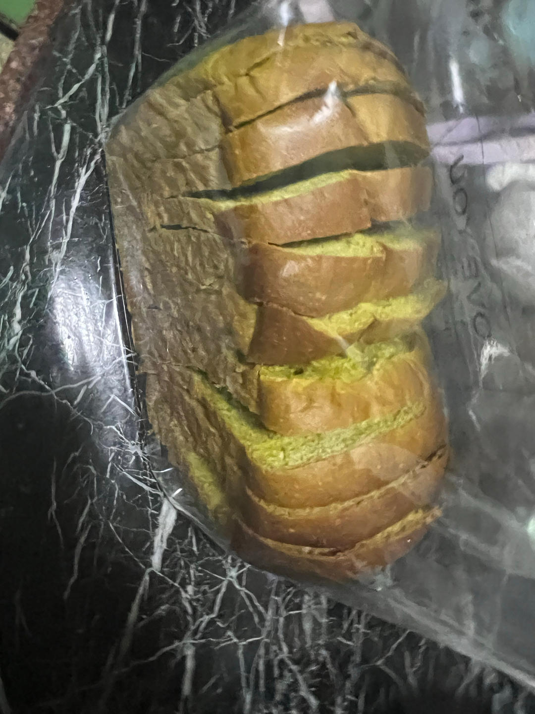 斑斓吐司｜温和香甜淡淡的清香，是属于春天的吐司