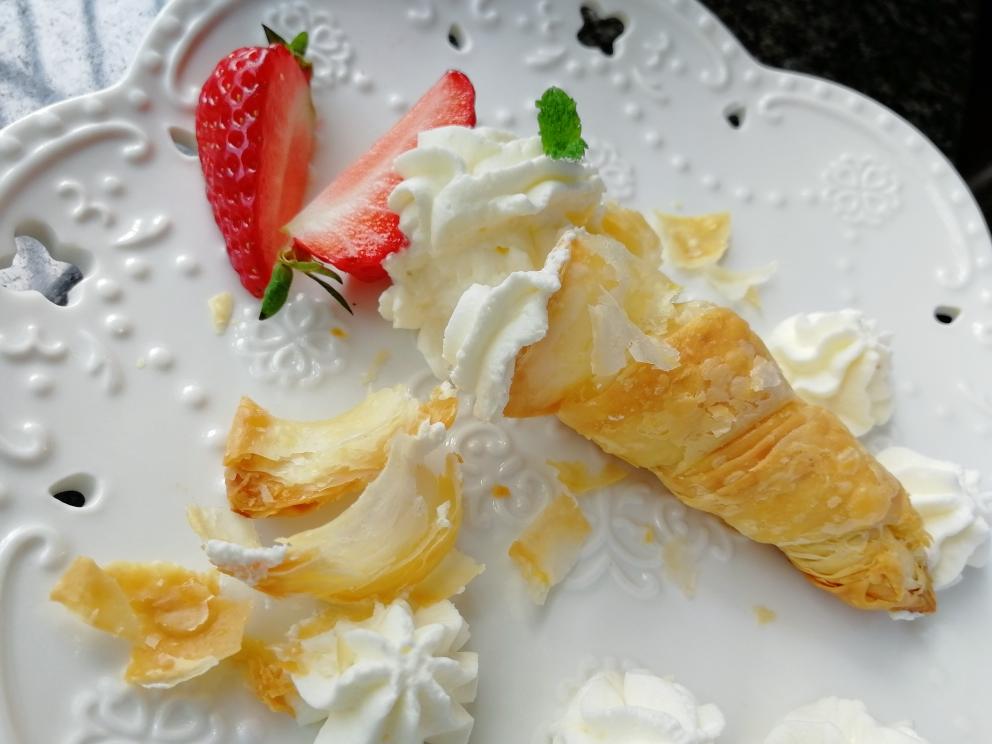 基础千层酥皮做法--附果酱酥、风车酥、蝴蝶酥和羊角酥整形