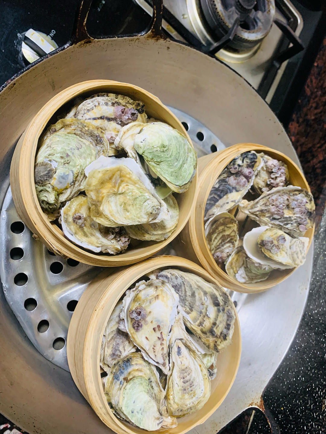 隔水蒸生蚝（原汁原味）