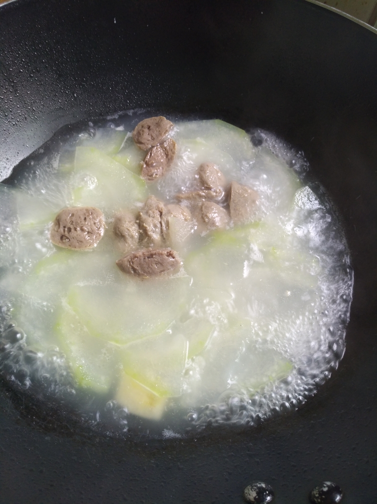 超鲜甜的牛肉丸冬瓜汤～健康营养夏日消暑白领宝妈的最爱的做法 步骤6