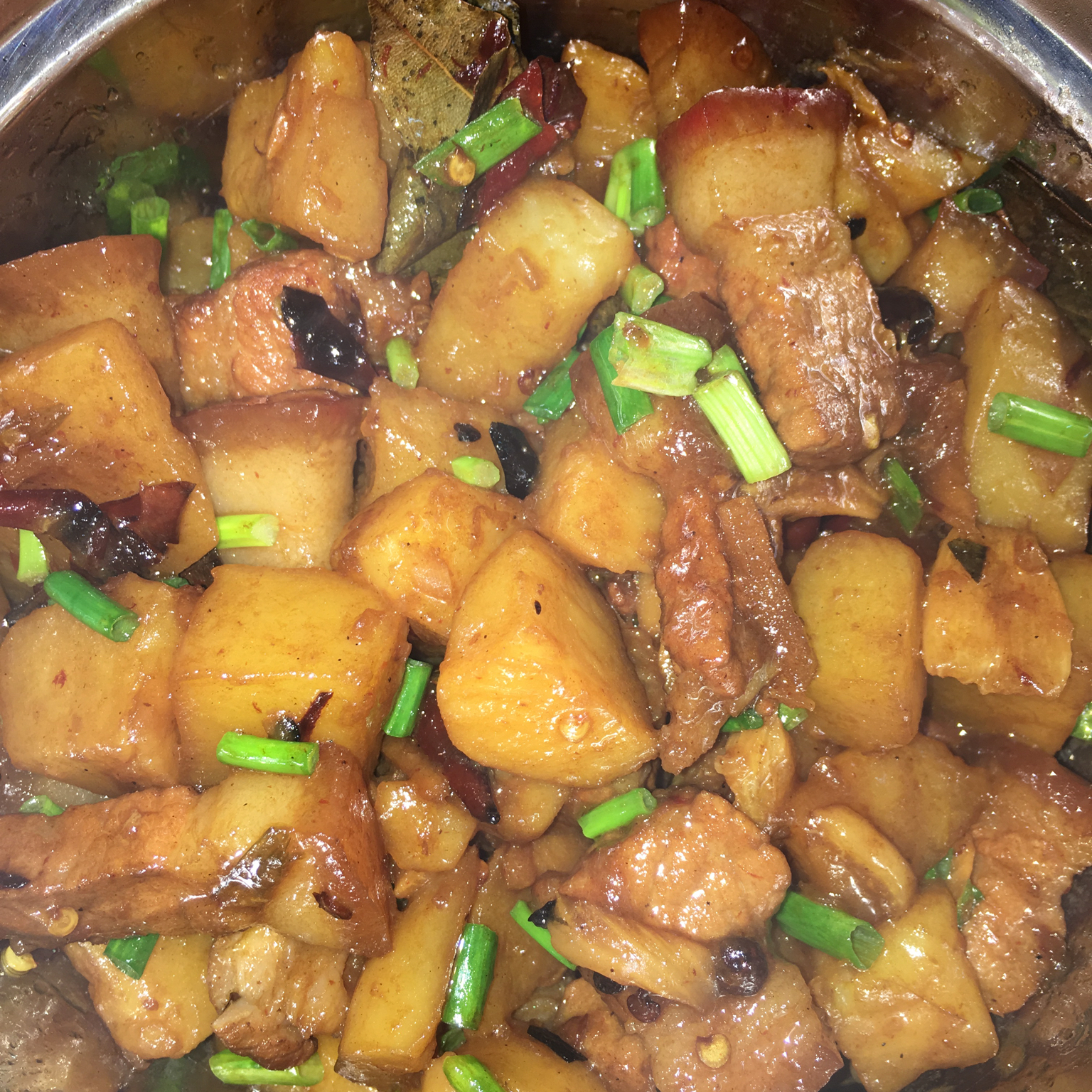 土豆红烧肉