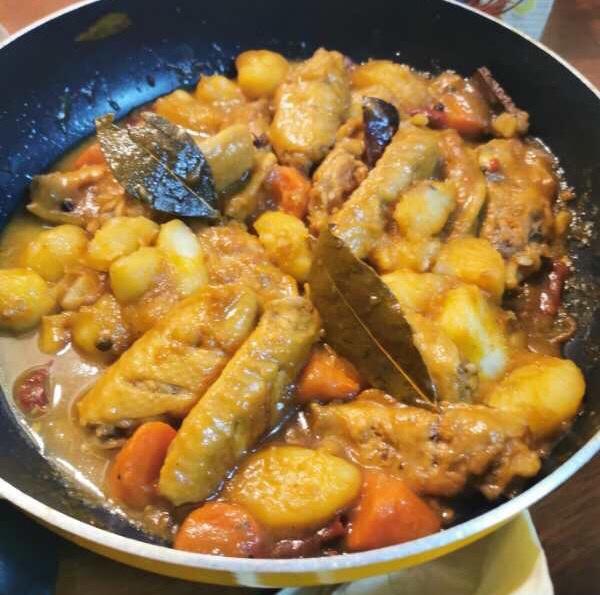 宝贝爱吃的“酱香鸡翅”🐤炖土豆🥔胡萝卜🥕