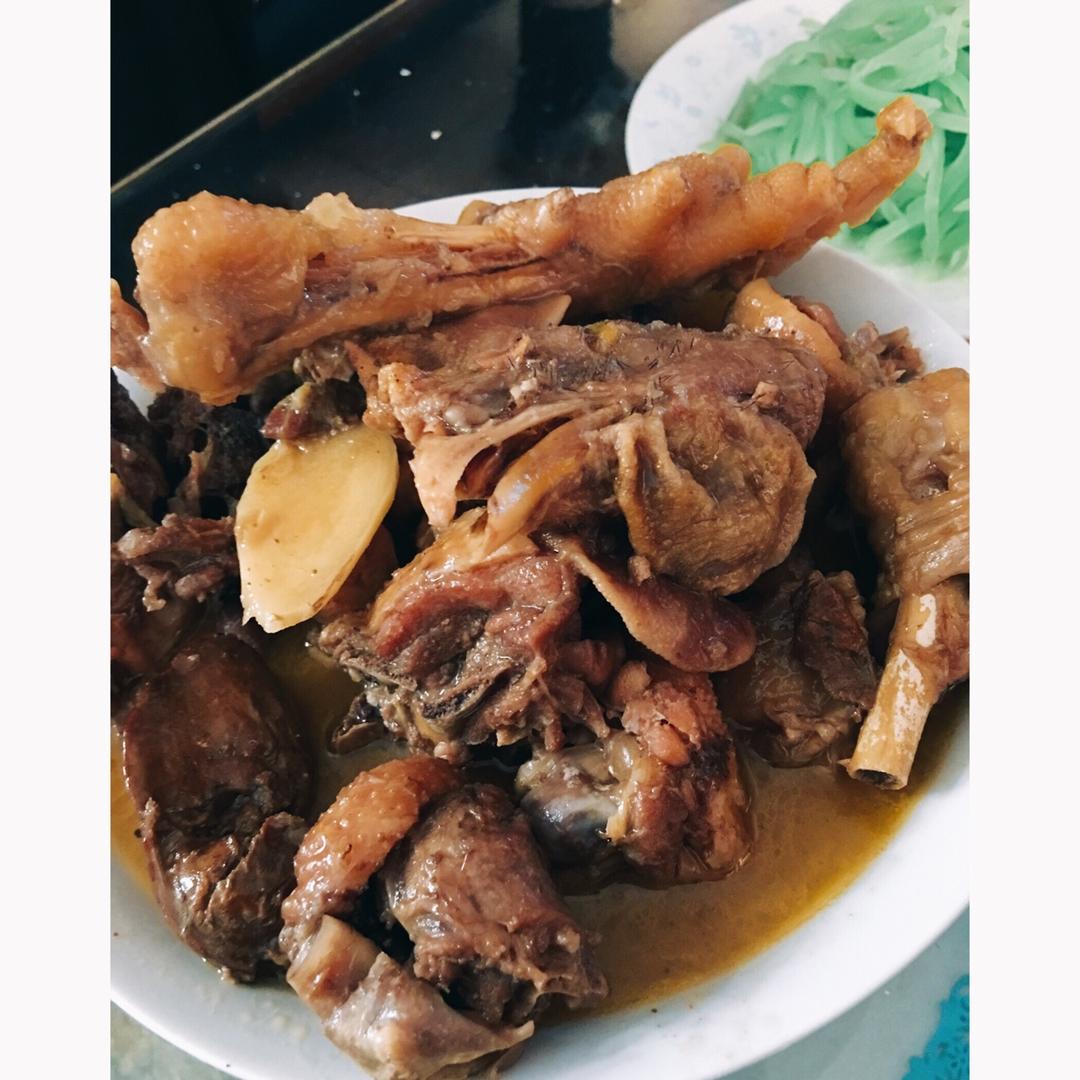 家常炖鸡