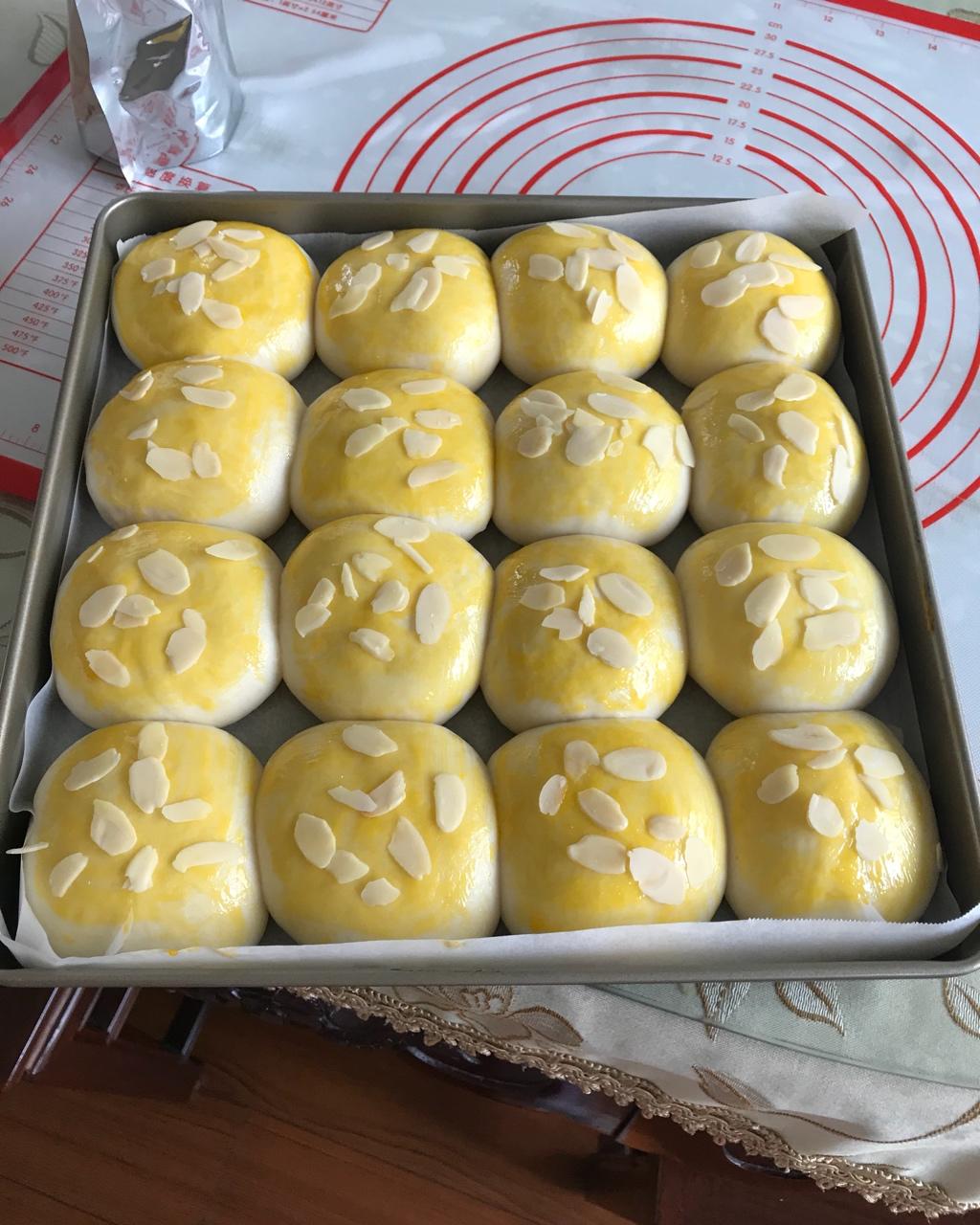 奶黄小餐包-一次发酵超好吃（附快手奶黄馅制作方法）