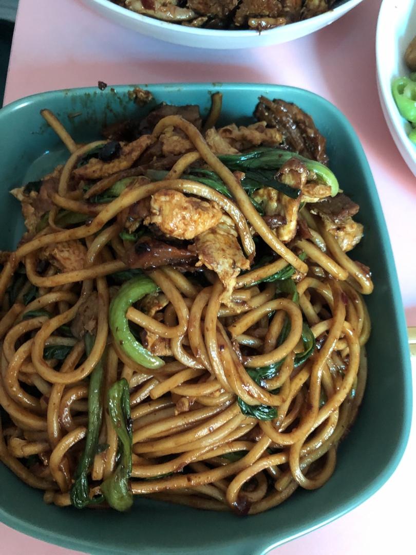 🍜最简单最好吃的家常炒面