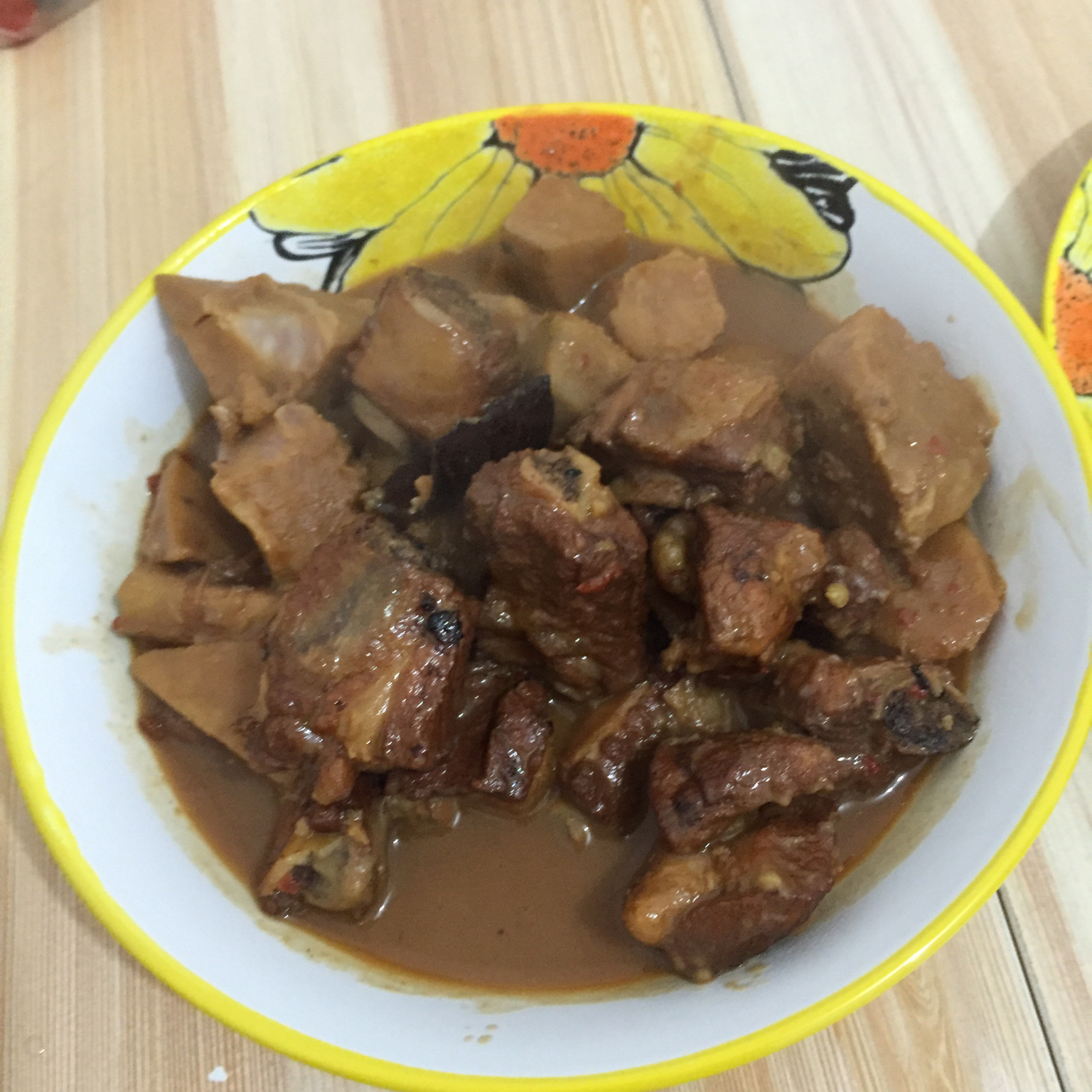 芋头烧排骨