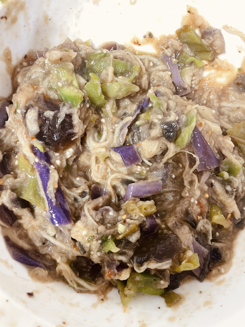 擂辣椒皮蛋茄子