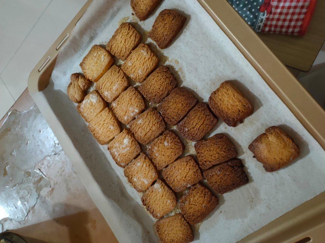 奶酪饼干(消耗奶油奶酪和黄油的饼干)