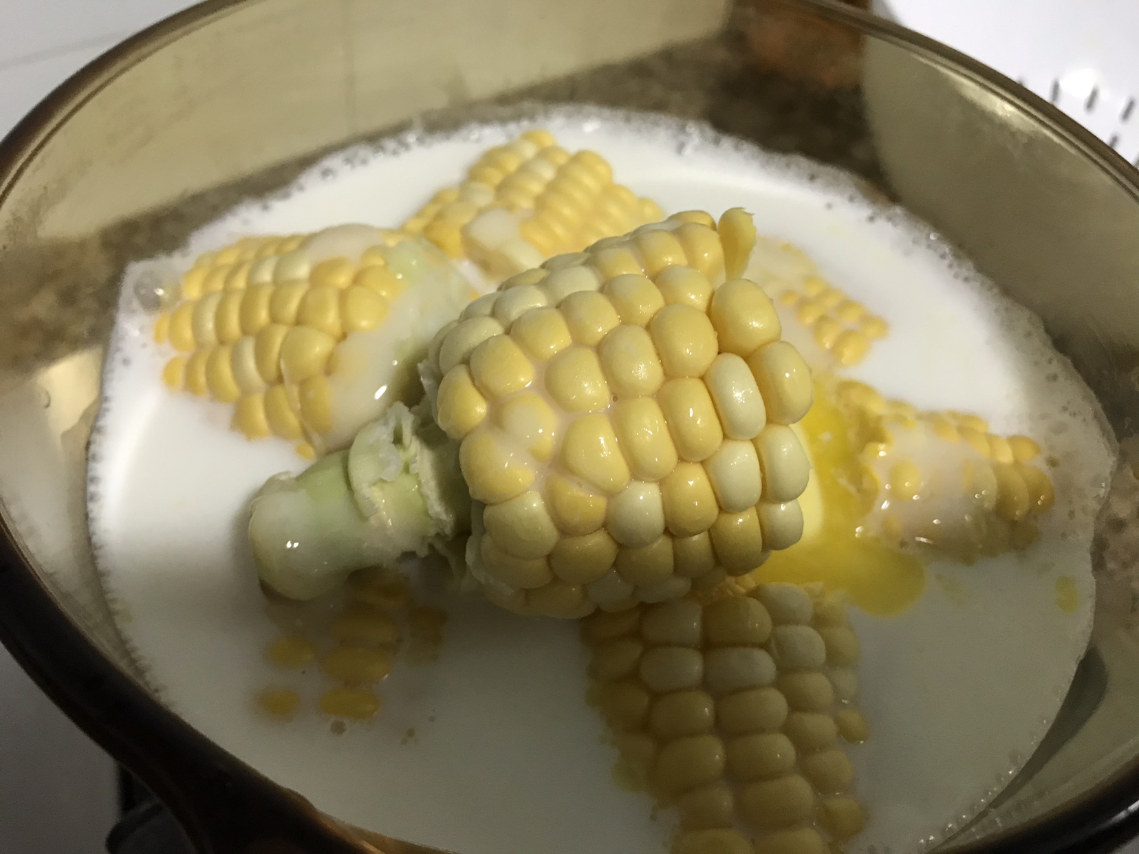 肯德基同款牛奶黄油玉米🌽的做法 步骤1
