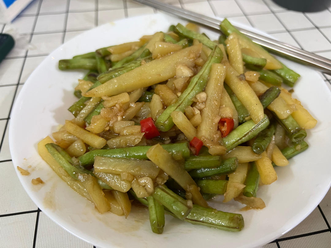 干煸豆角土豆