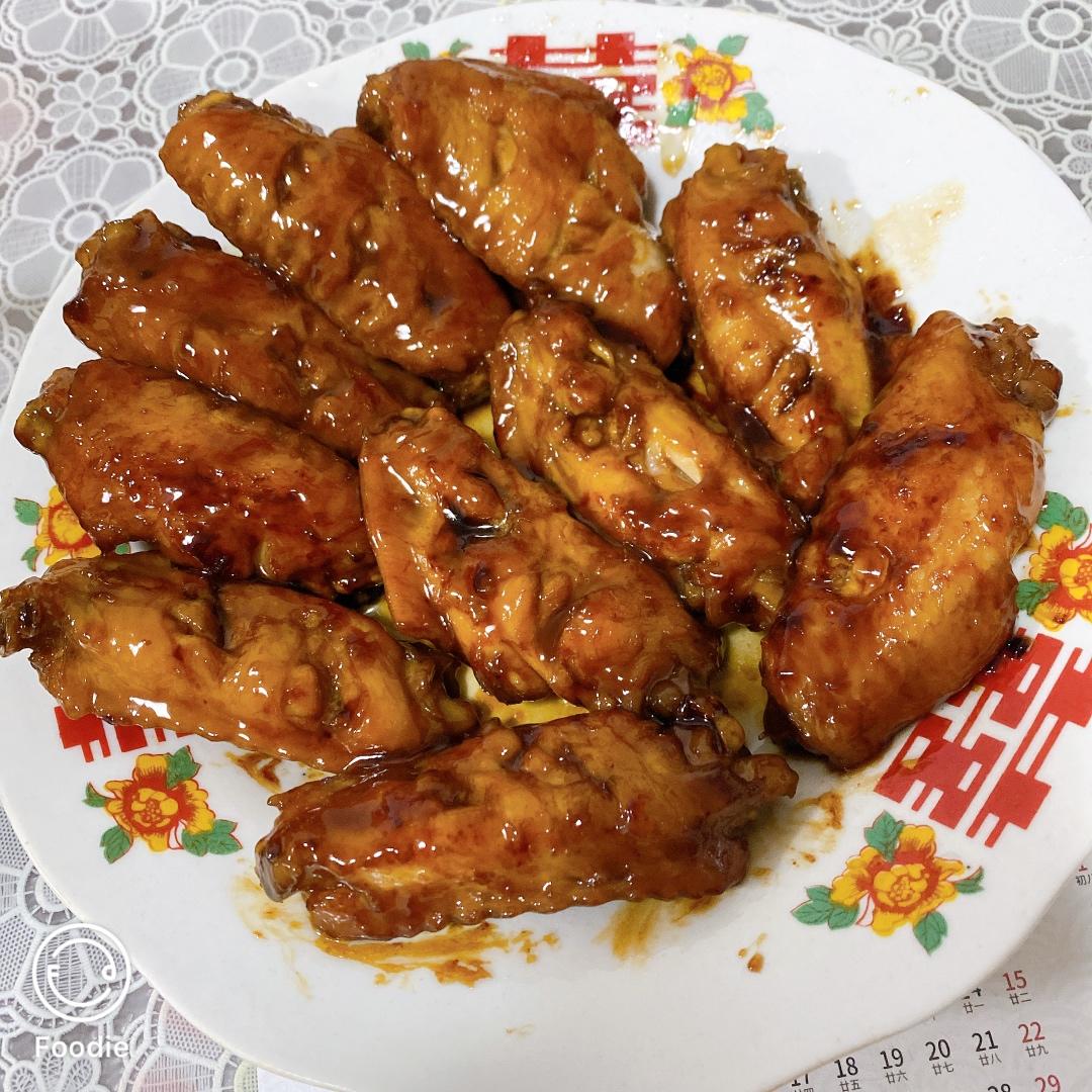 厨师长教你：“可乐鸡翅”的家常做法，味道鲜嫩可口，先收藏起来
