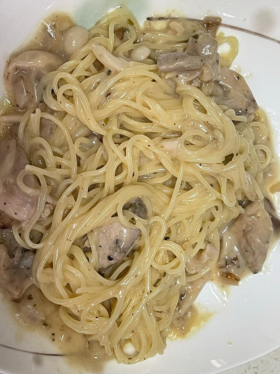 奶油鸡肉蘑菇意大利面 Cream of Mushroom Chicken Pasta