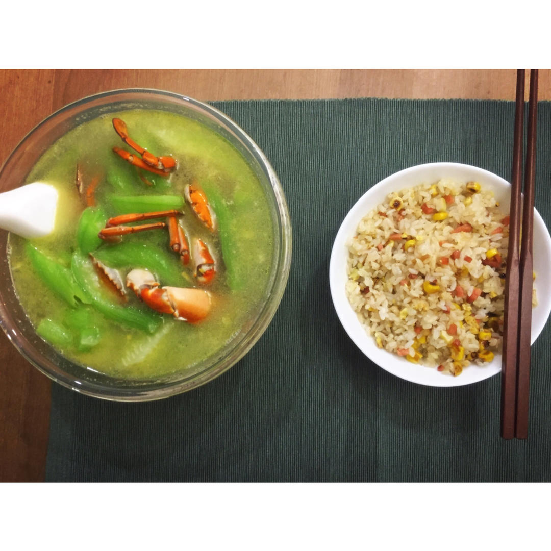 青蟹丝瓜汤