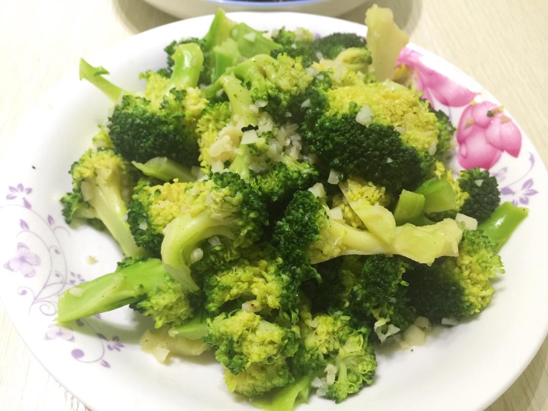 蚝油蒜蓉西兰花