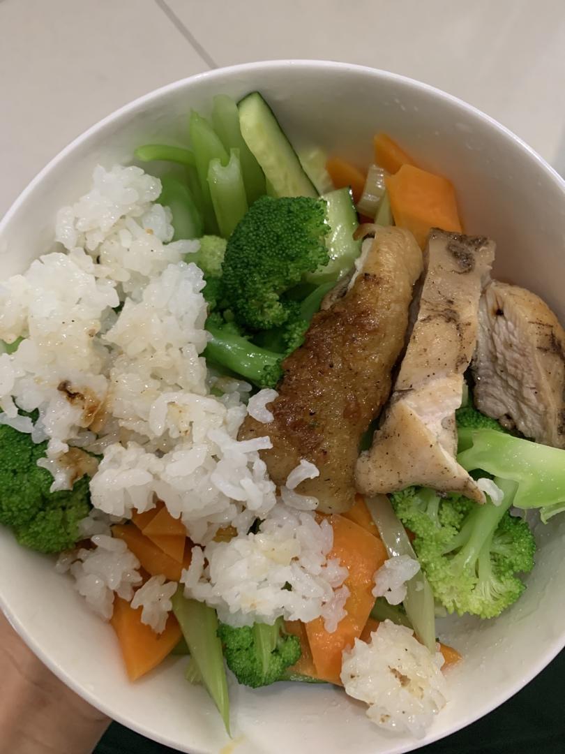 照烧鸡腿饭