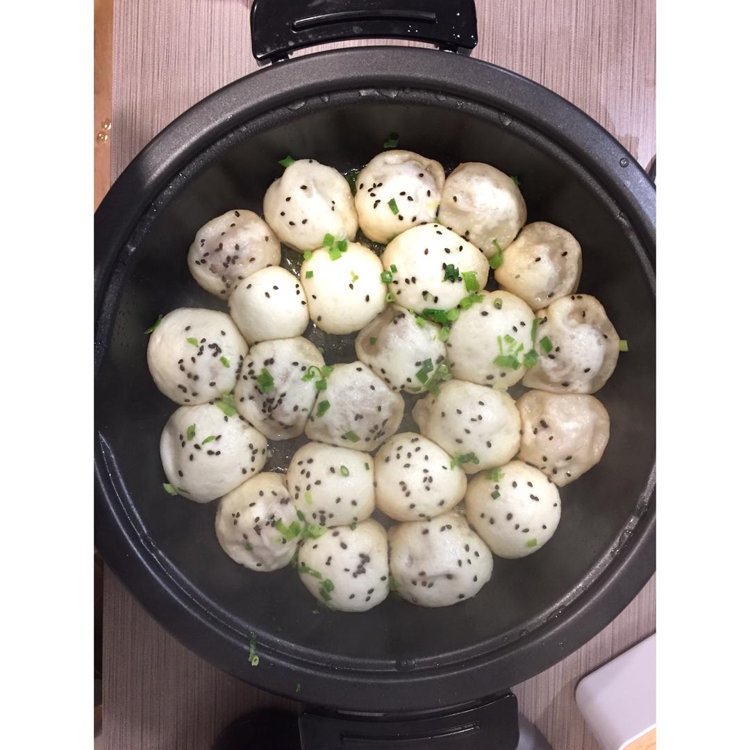 鲜虾猪肉生煎包（一定要看视频哟~）
