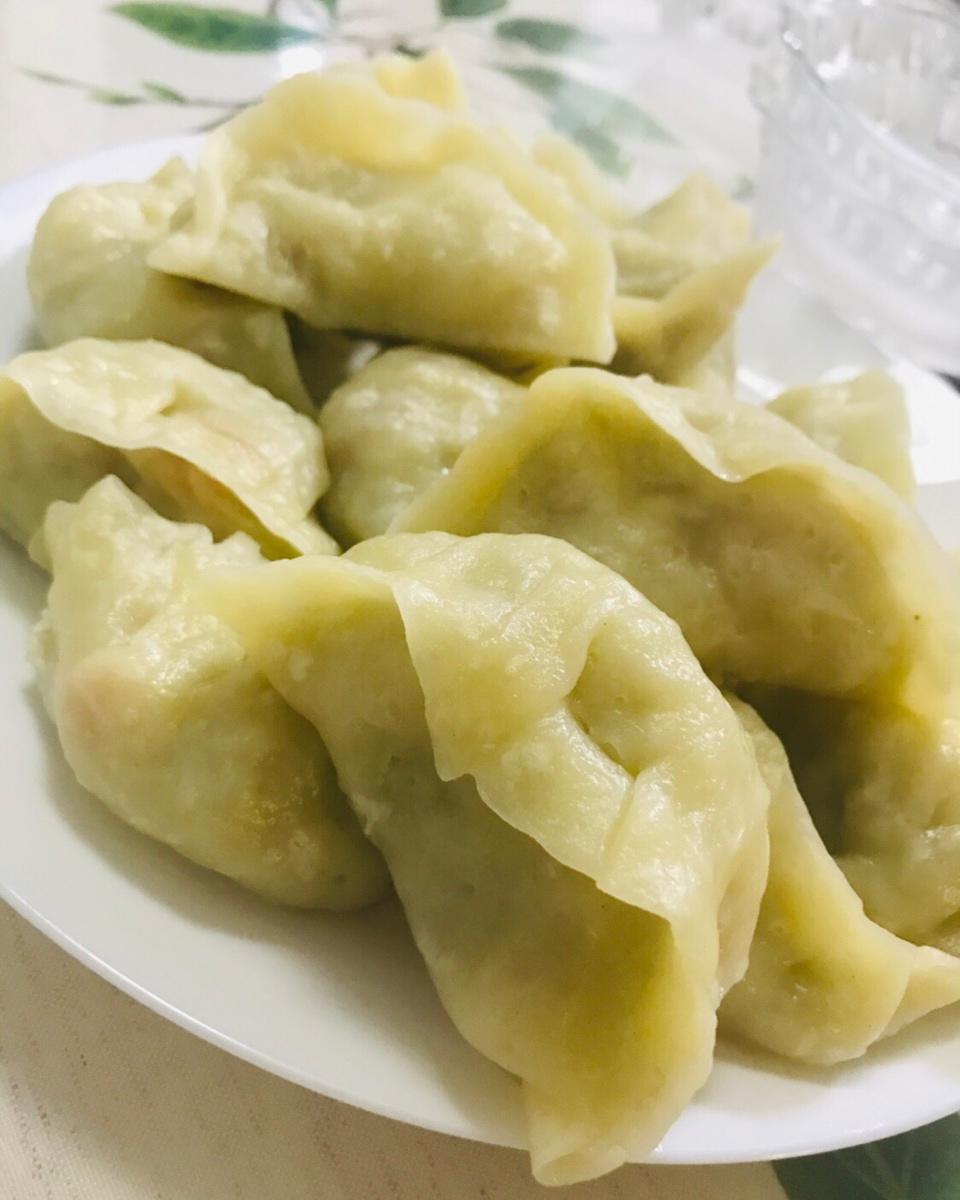 宸妈小食堂——虾皮萝卜丝蒸饺
