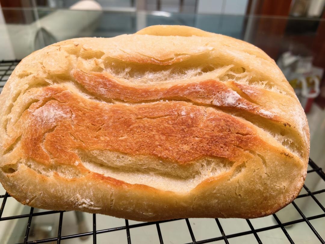 恰巴塔面包  Ciabatta