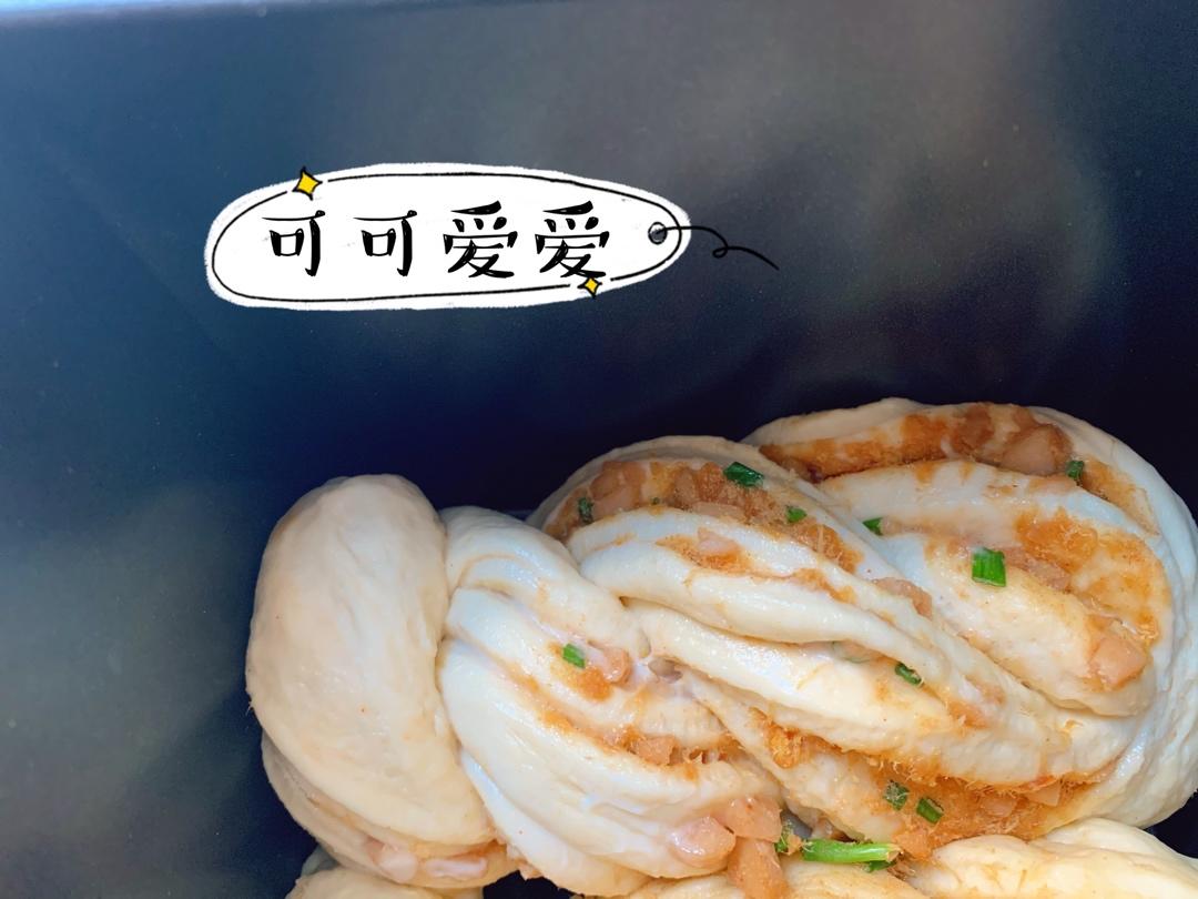 手撕肉松面包