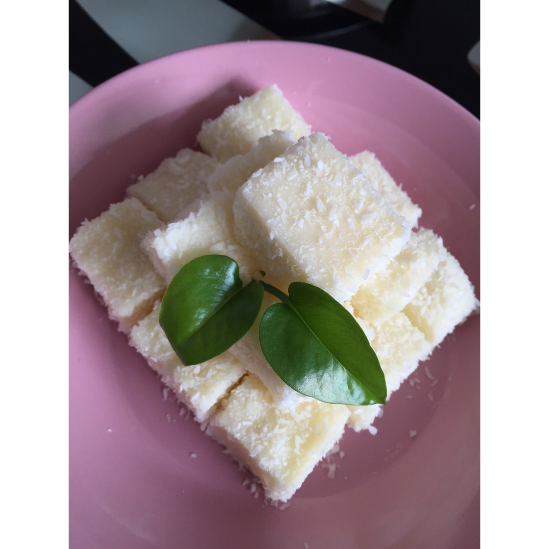 完胜85度C牛奶椰丝小方