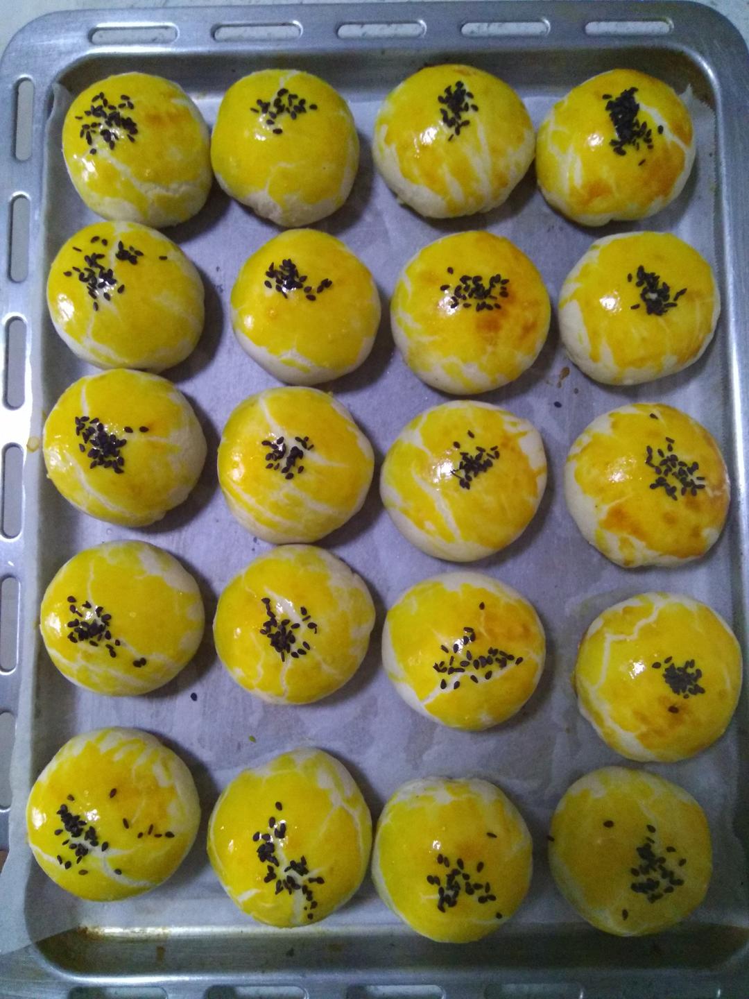 蛋黄酥（古早味）