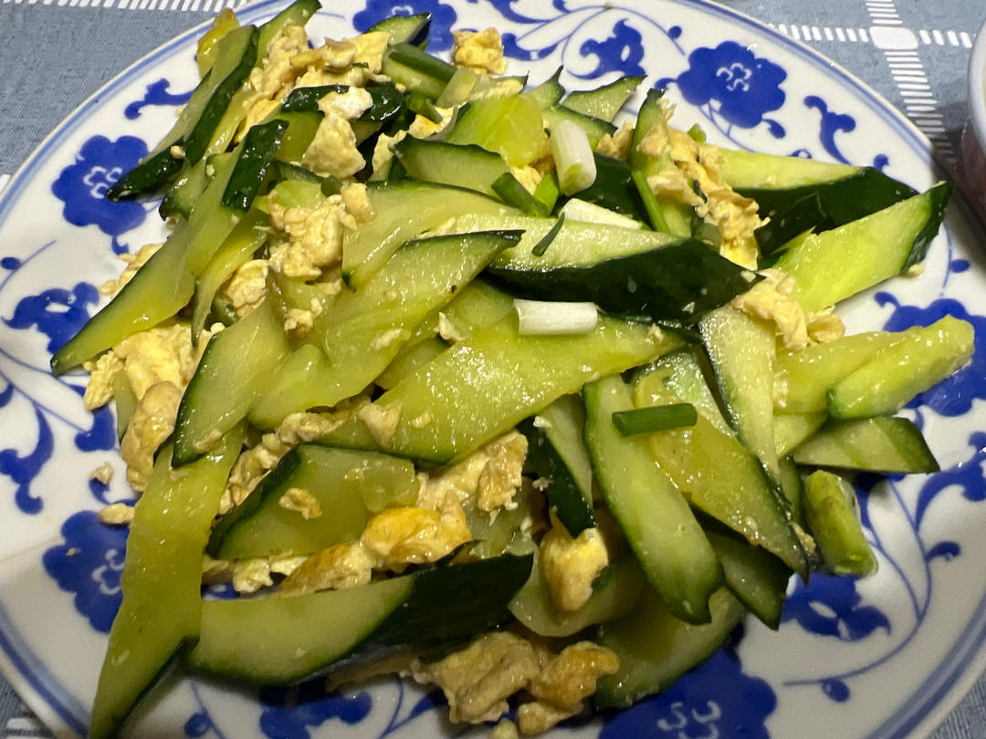 黄瓜炒鸡蛋 （青瓜炒鸡蛋）