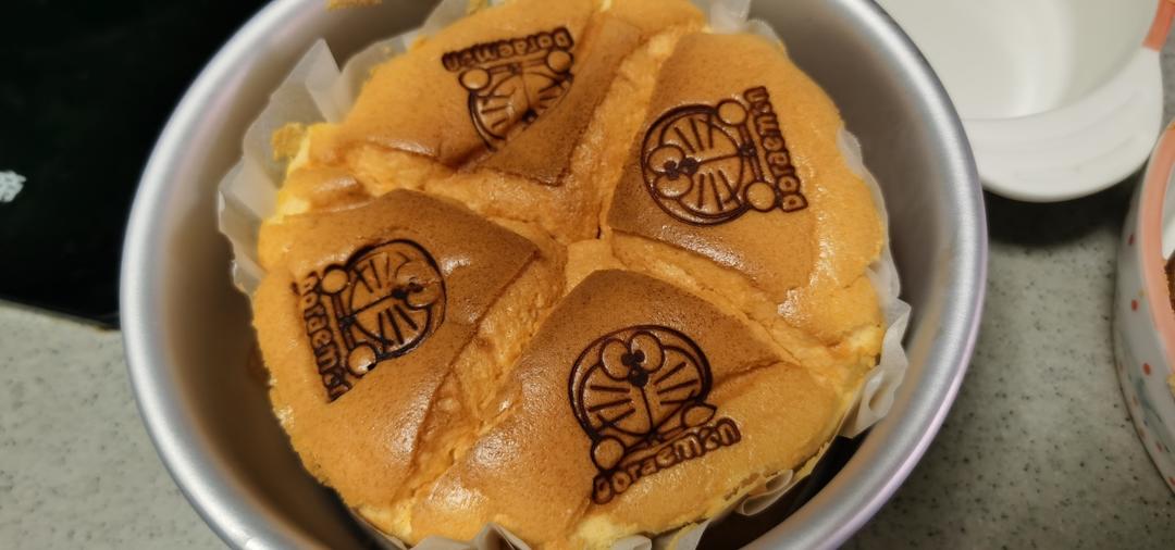 像云朵一样柔软的牛奶软蛋糕