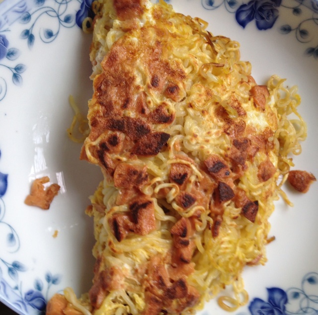 刘小年吖做的方便面煎蛋饼