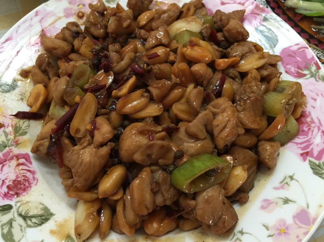宫爆鸡丁