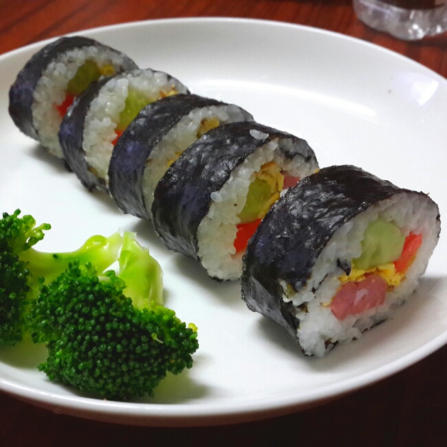 韩式紫菜包饭