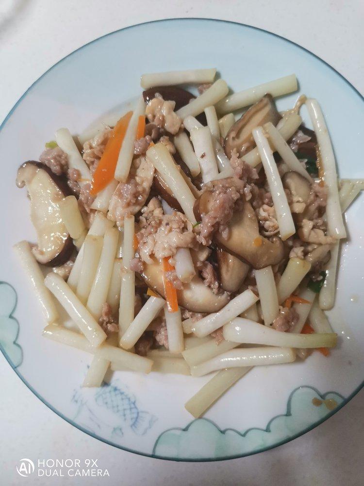 花生苗炒肉