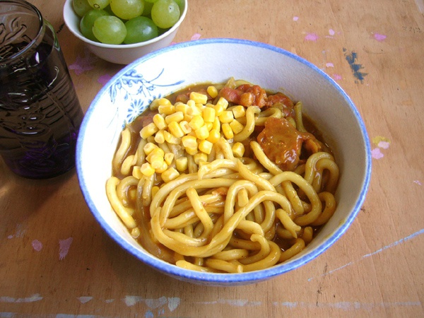 咖喱鸡肉乌冬面