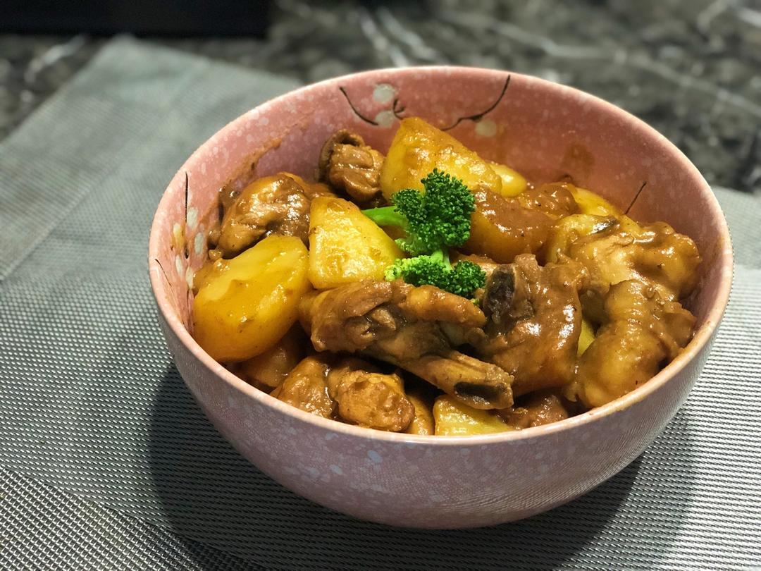 土豆焖鸡腿