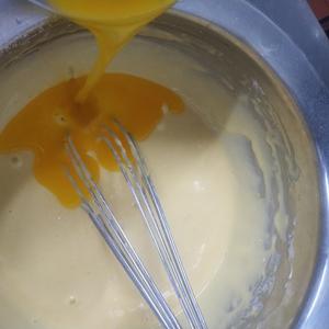 重油蛋糕胚的做法 步骤5