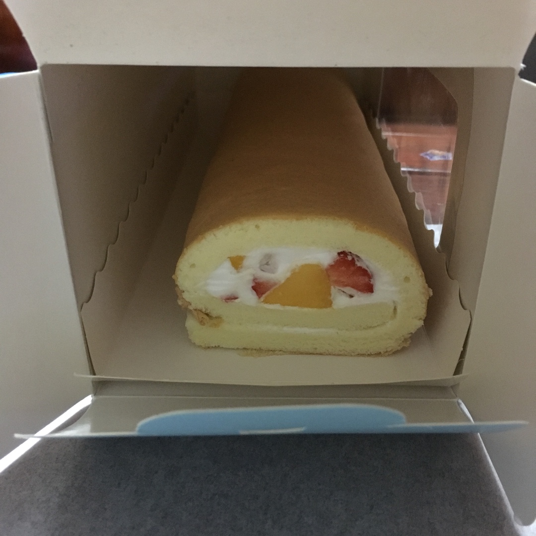 《Tinrry下午茶》教你做基础原味蛋糕卷