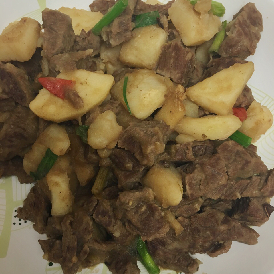 土豆烧牛肉