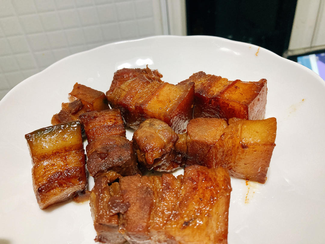 不焯水不放油的家常红烧肉