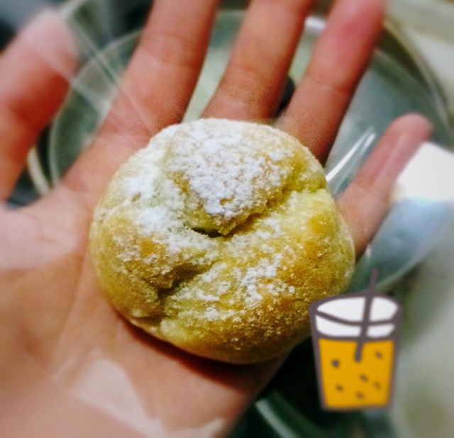 抹茶卡仕达酱泡芙
