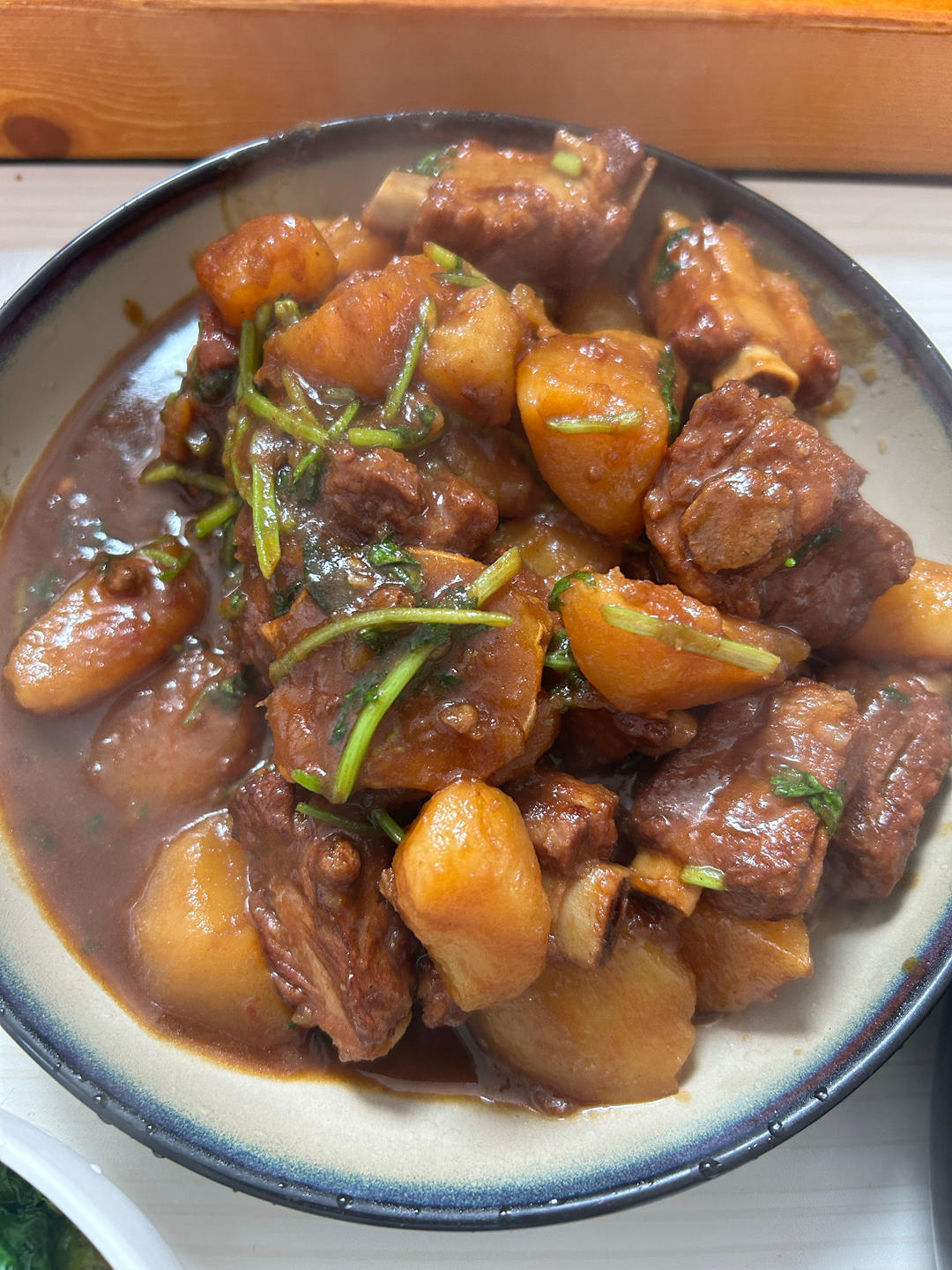 土豆炖排骨