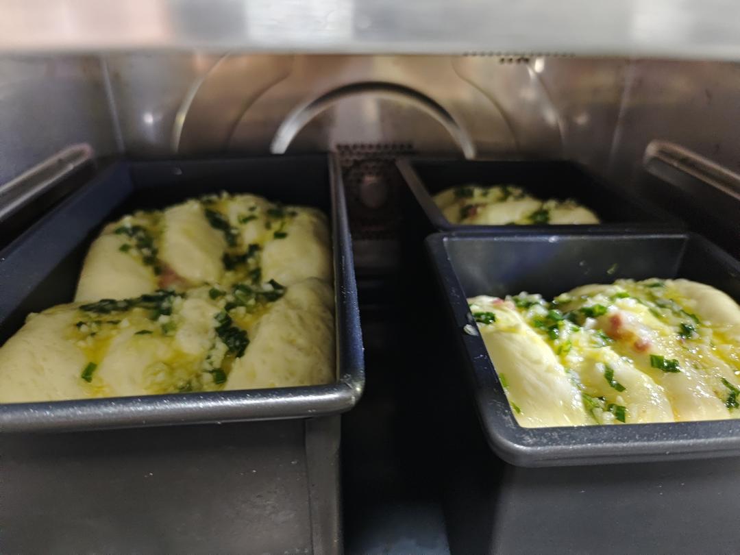 软到下腰『咸香可口』椒盐土豆蒜蓉小吐司