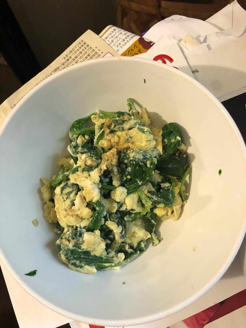 菠菜炒鸡蛋