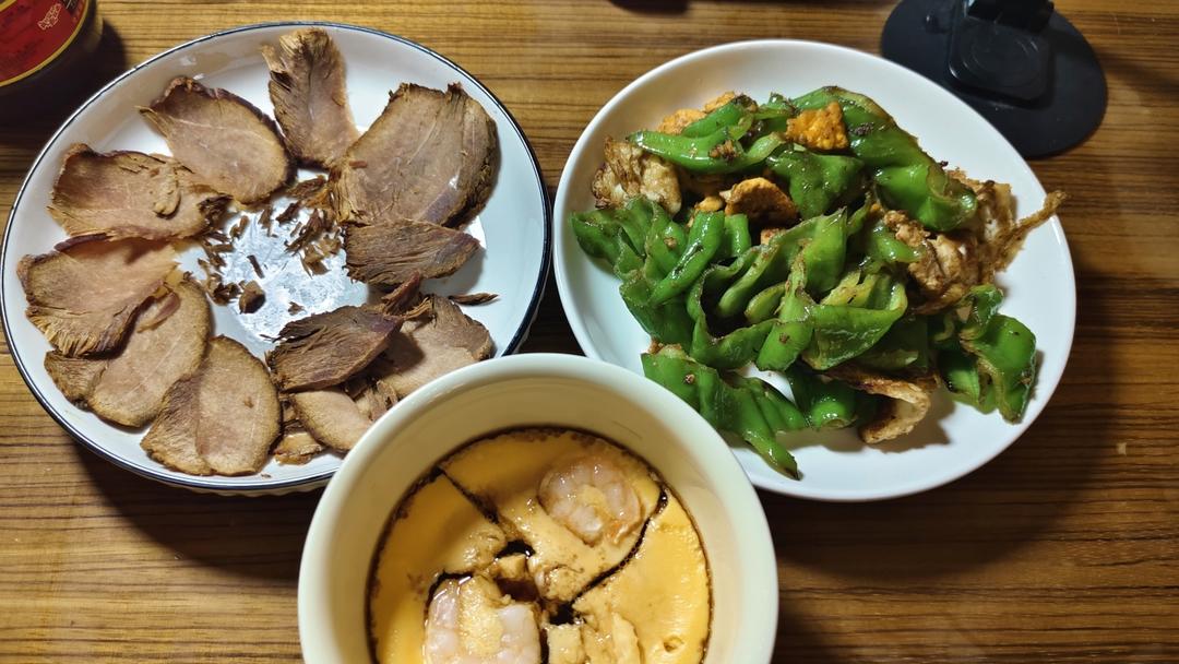 虾仁蒸鸡蛋羹