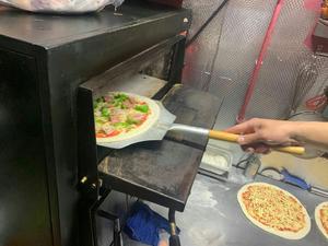 青椒培根披萨的做法 步骤6