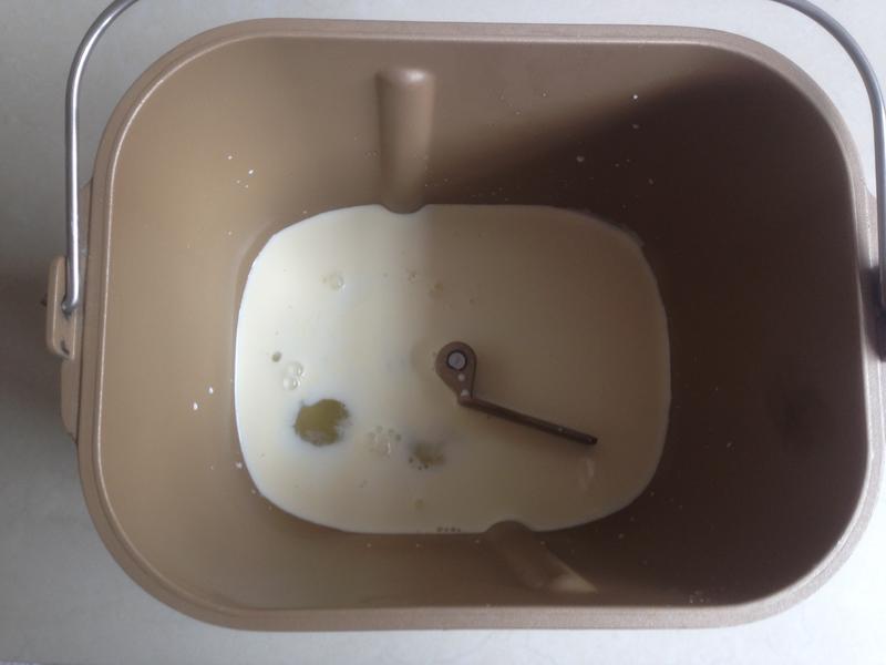 纯奶手撕吐司的做法 步骤1