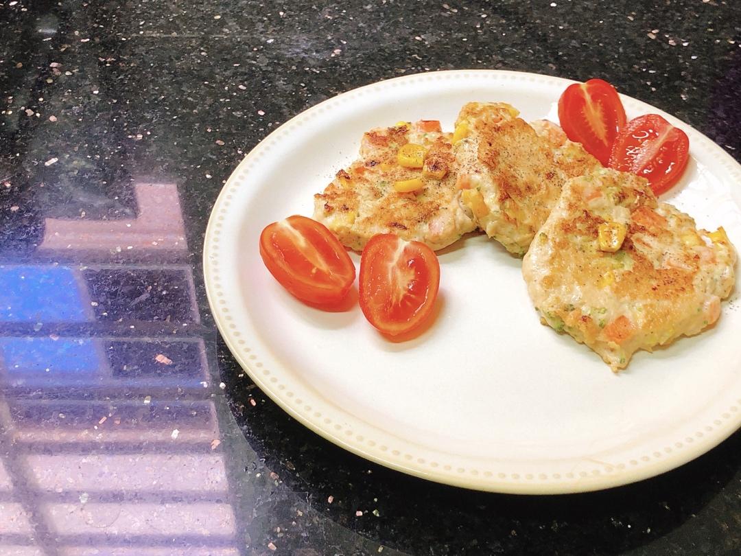 减肥餐低脂鸡胸肉饼