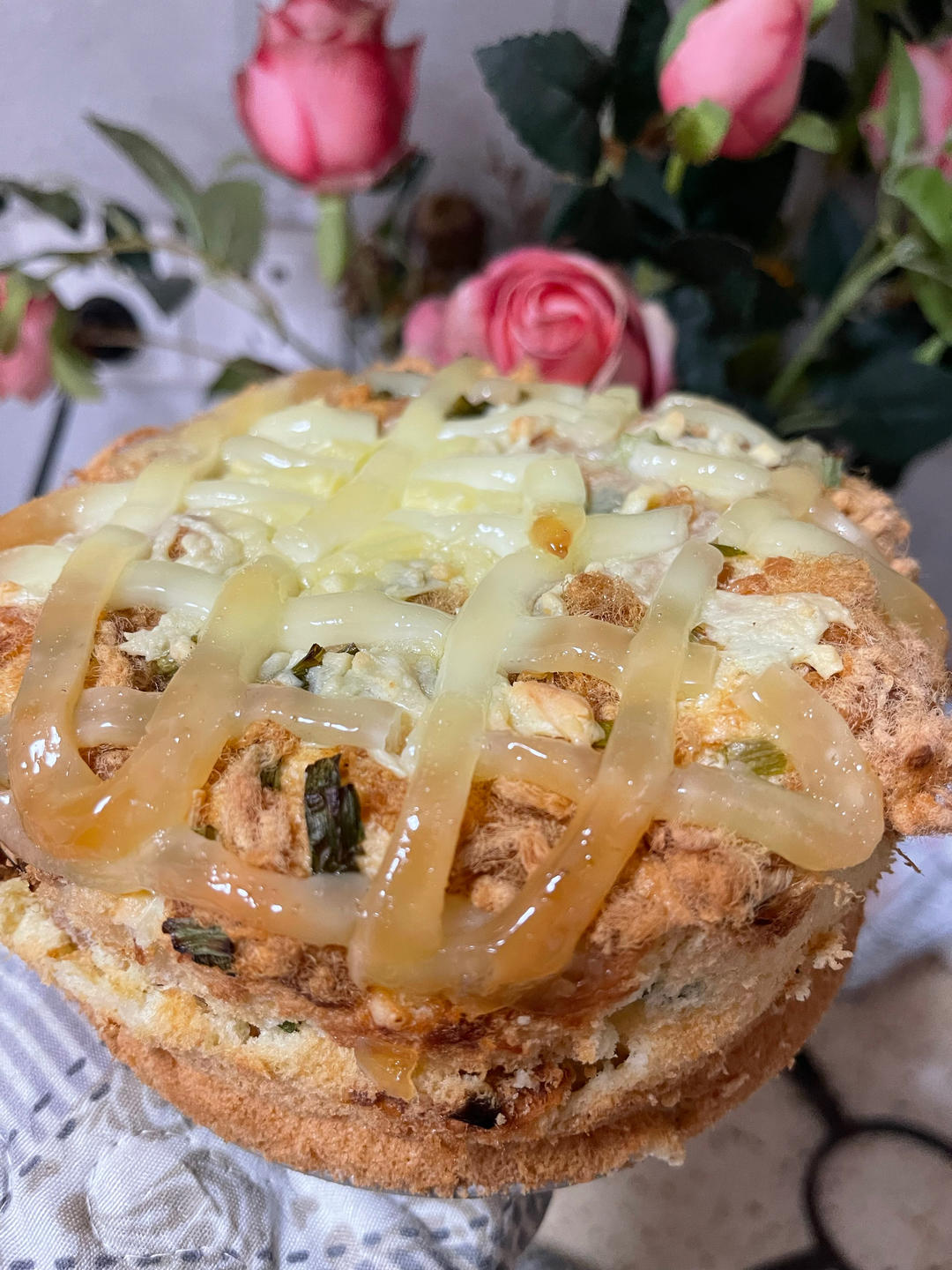 美味可口的肉松蛋糕